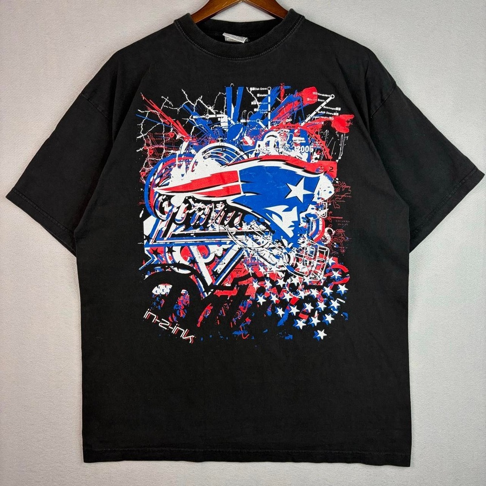New England Patriots NFL Football Graffiti Style Black Tee Shirt L